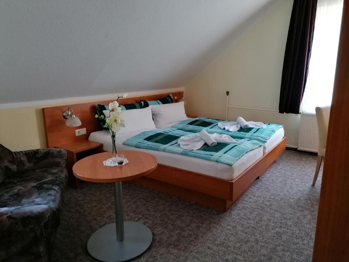 Hotel Garni Zum Goldenen Ring كيدلينبورغ المظهر الخارجي الصورة